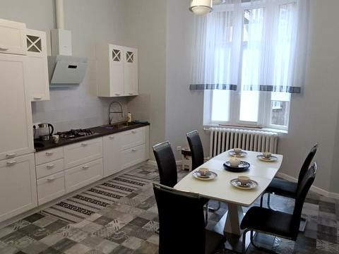 квартира за адресою Александера Фредро вул., 10