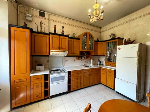 квартира за адресою Святослава Караванського вул. (Жуковського), 16