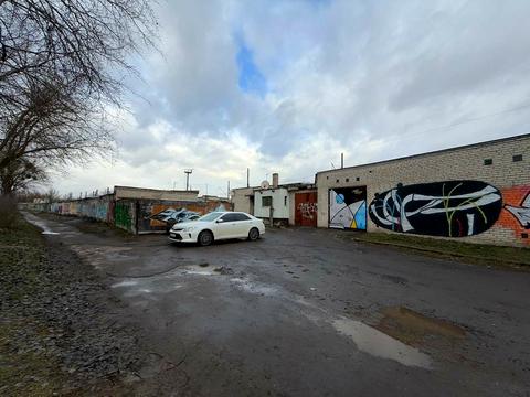 комерційна за адресою Привокзальна вул., 11