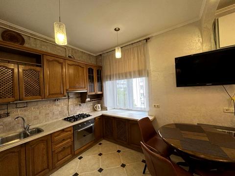 квартира за адресою Кловський узвіз, 14/24