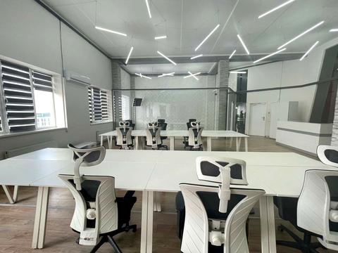 комерційна за адресою Сумська вул., 1