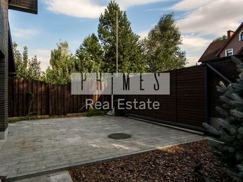 дом по адресу Военная ул.