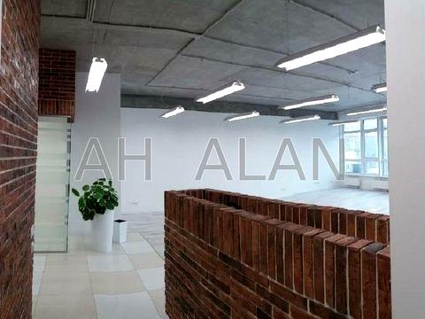 комерційна за адресою Кловський узвіз, 7