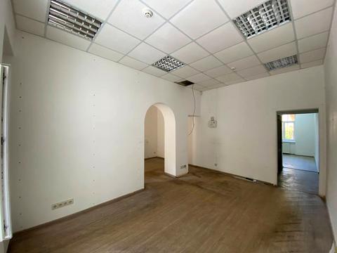 комерційна за адресою Григорія Сковороди вул., 4