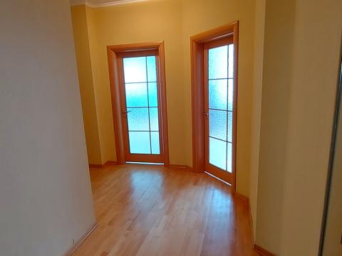 квартира за адресою Миколи Амосова вул., 2