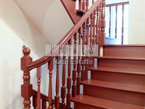 будинок за адресою Весняна вул.