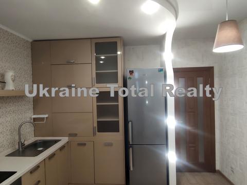 квартира по адресу Феодосийская ул., 3-В