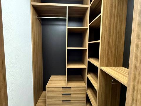 квартира за адресою Юліана Пелеша вул., 3