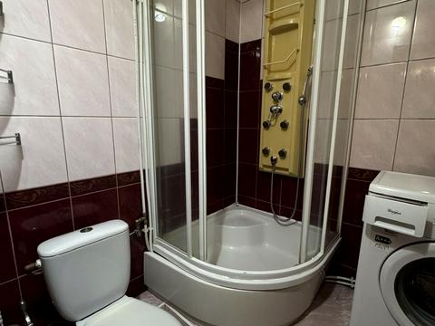 квартира за адресою Героїв Майдану вул. (Червоноармійська), 111