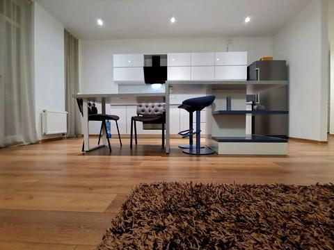 квартира за адресою Регенераторна вул., 4