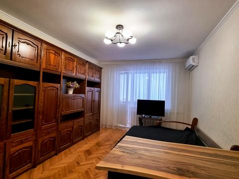 квартира за адресою Братства Тарасівців вул. (Декабристів), 5