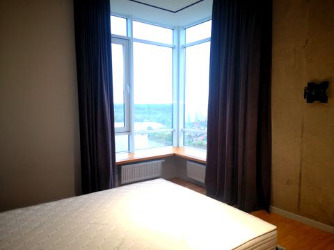 квартира за адресою Миколи Ушакова вул., 1-Б