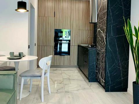 квартира по адресу Угорская ул., 12