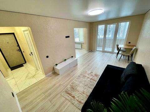 квартира за адресою 200-річчя Кривого Рогу просп., 12