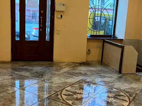 коммерческая по адресу Городоцкая ул., 77