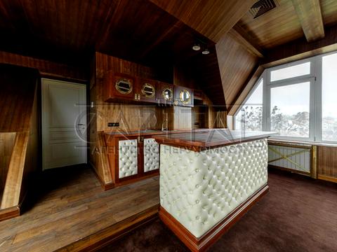 будинок за адресою вул. Локомотивна