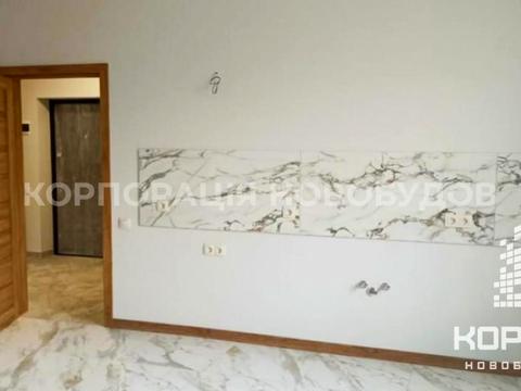 квартира по адресу Парижской Коммуны ул., 4