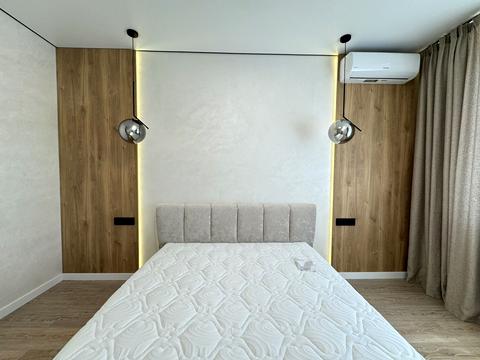 квартира за адресою Молодіжна вул., 10