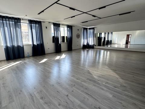 комерційна за адресою Оболонський просп., 53
