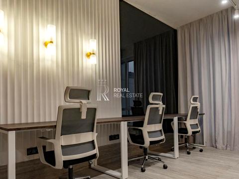 комерційна за адресою Бульварно-Кудрявська вул. (Воровського), 15а