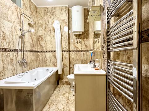 квартира за адресою Київська вул., 169