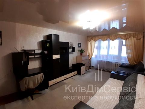 квартира за адресою Ґарета Джонса вул. (Сім'ї Хохлових), 1