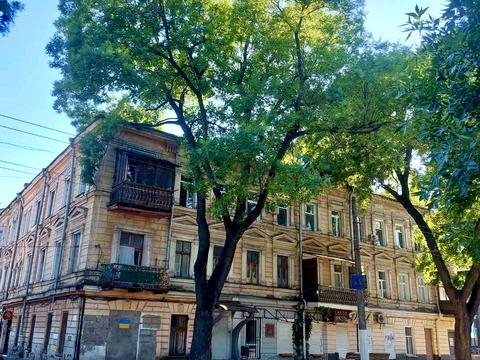 квартира за адресою Бориса Айзенберга пров. (Катаєва), 1/5а