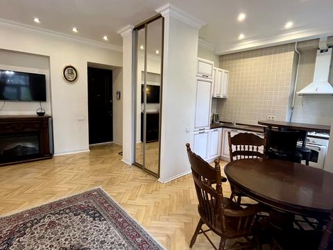 квартира по адресу Михаила Грушевского ул., 28/2