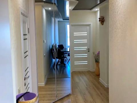 квартира по адресу Гвардейцев-Широнинцев ул., 70