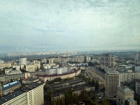 комерційна за адресою Кловський узвіз, 7