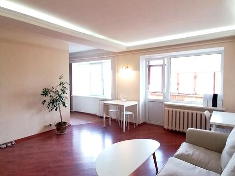 квартира по адресу Джона Маккейна ул. (Івана Кудрі), 42