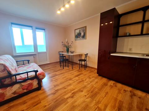 квартира за адресою Ревуцького вул., 54