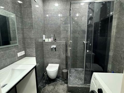 квартира за адресою Академіка Сахарова вул., 9