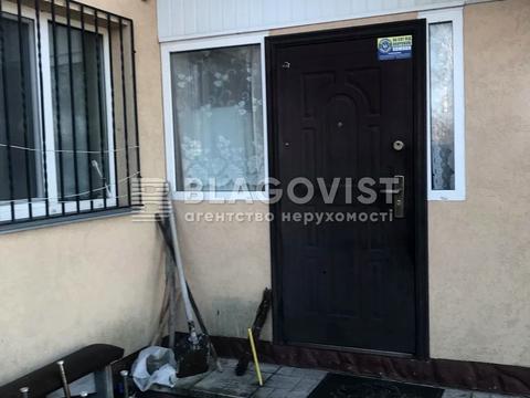 будинок за адресою Святотроїцька, 24