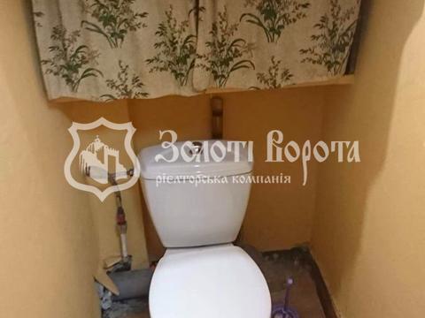 комната по адресу Азербайджанская ул. (Бакинських Комісарів), 8-Б