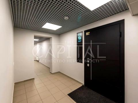 комерційна за адресою Білоруська вул., 36А