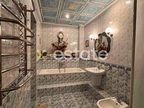 квартира за адресою Митрополита Андрея вул., 4