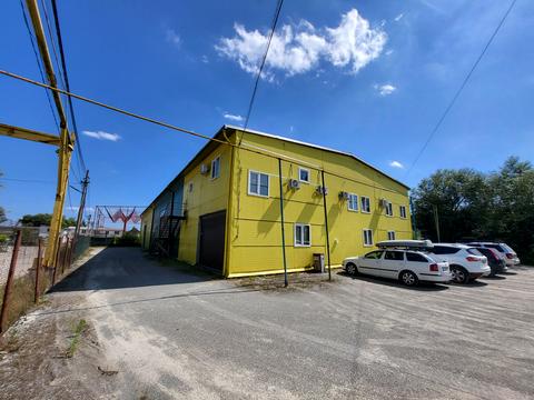 комерційна за адресою Івана Макуха вул., 41а