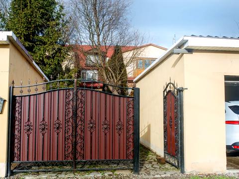 будинок за адресою Озерна вул.