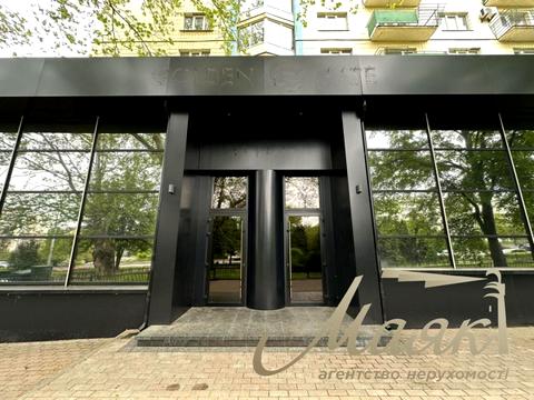 комерційна за адресою Голосіївський просп. (40-річчя Жовтня), 93
