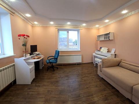 будинок за адресою Молодіжна, 8а