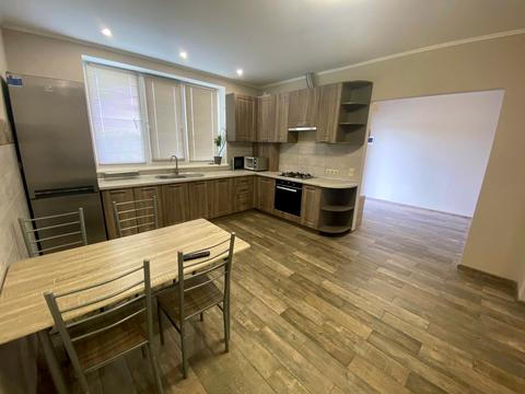 квартира за адресою Ясна вул., 18