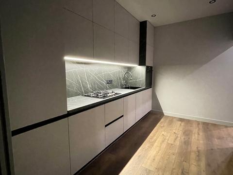 квартира по адресу Молодіжна ул., 5