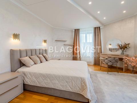 будинок за адресою Анатолія Солов'яненка вул.