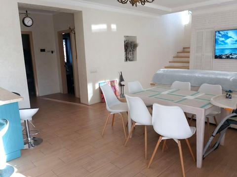 дом по адресу с. Ревное, Польова