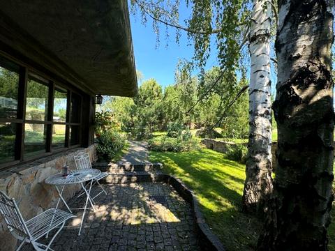 будинок за адресою Центральна