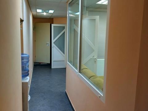 комерційна за адресою Богдана Гаврилишина вул. (Ванди Василевської), 11