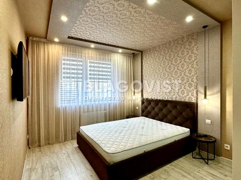 квартира по адресу Софии Русовой ул., 5