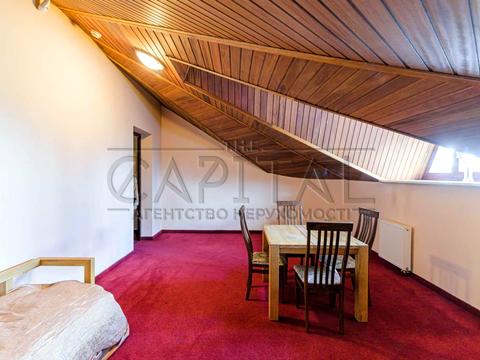 будинок за адресою Павла Загребельного вул. (Миколи Раєвського), 5