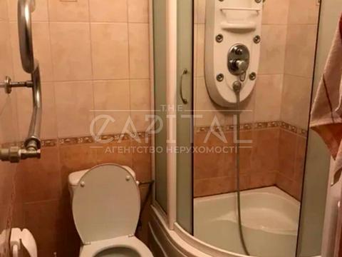 комерційна за адресою Старонаводницька вул., 43